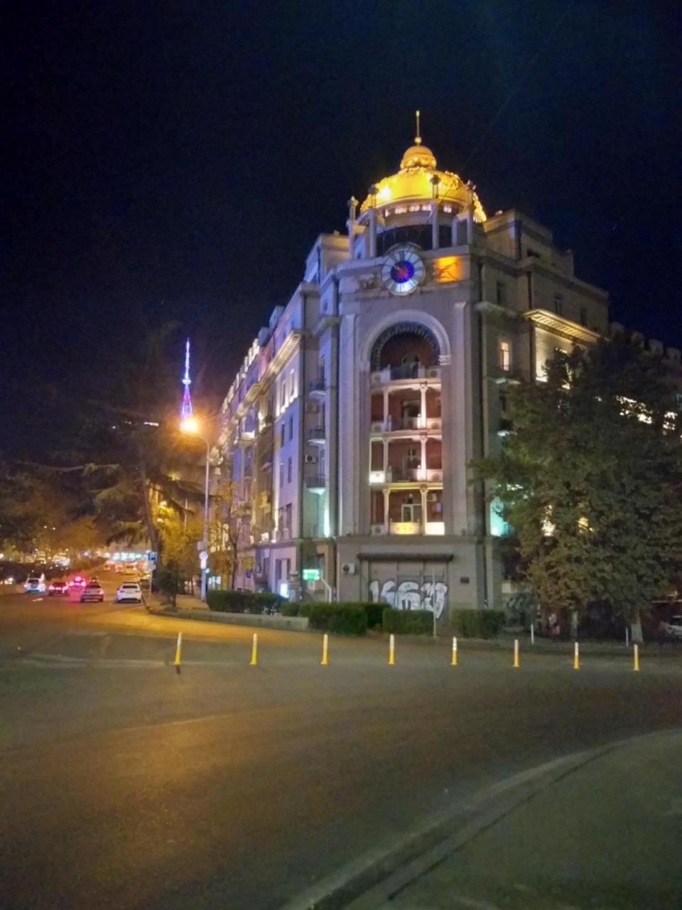 Riverside Baratashvili Apartment Tbilisi Exterior photo